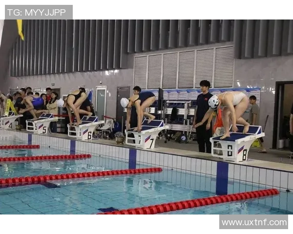 蝶泳赛事精彩纷呈展现速度与力量完美结合的巅峰对决